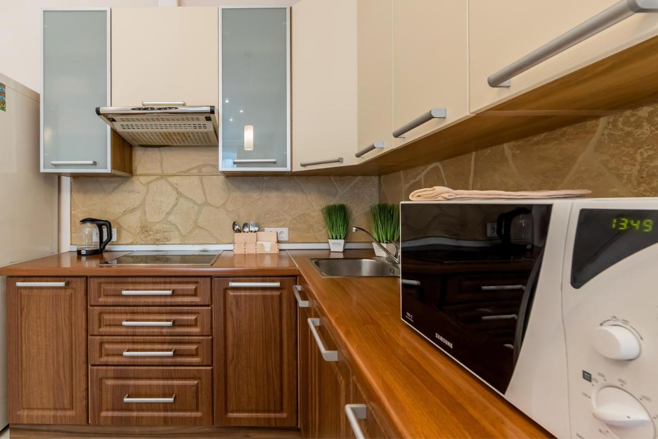 2К Квартира Між Майданом Та Софією Київською Apartment Bagian luar foto