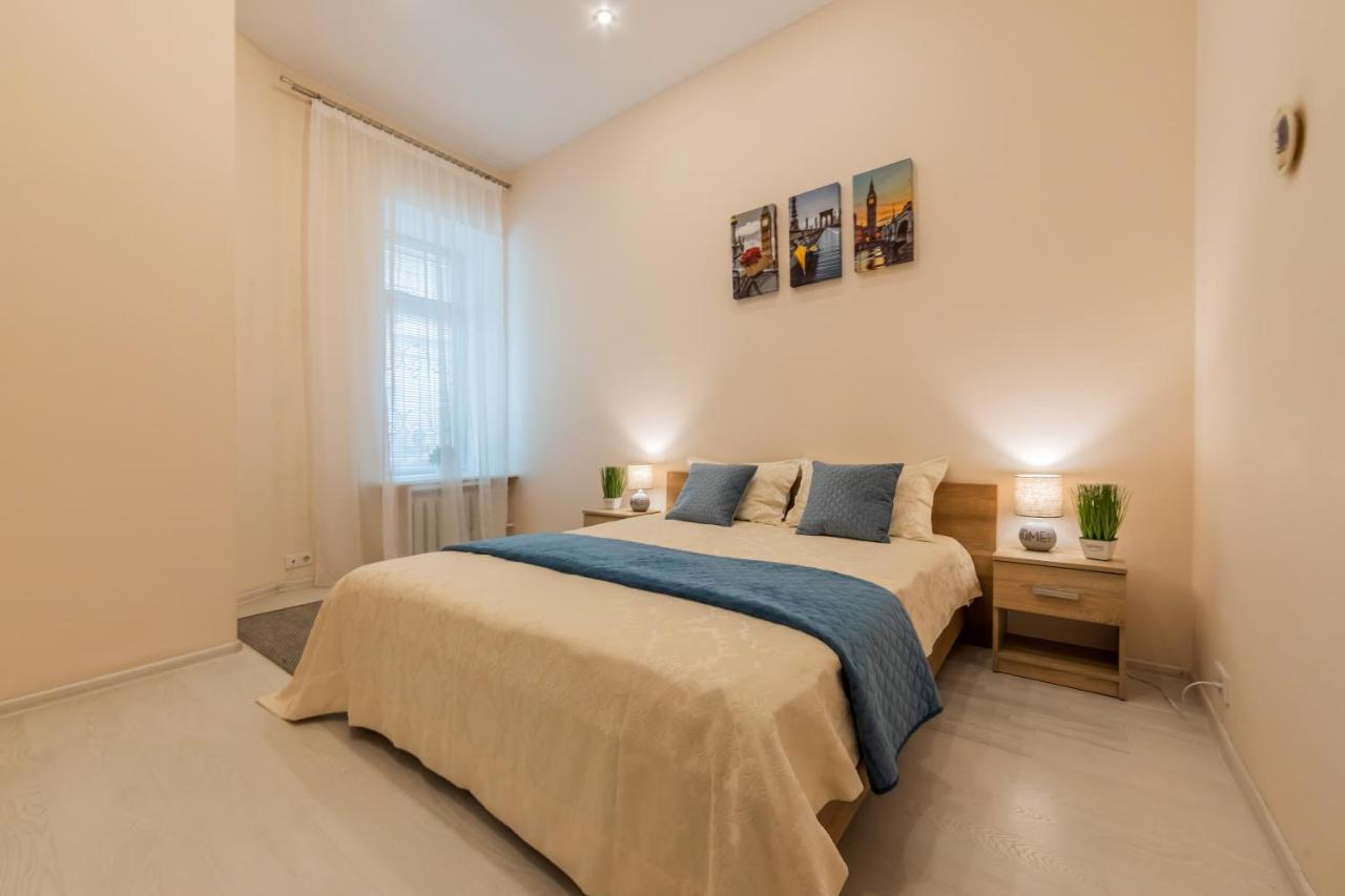 2К Квартира Між Майданом Та Софією Київською Apartment Bagian luar foto