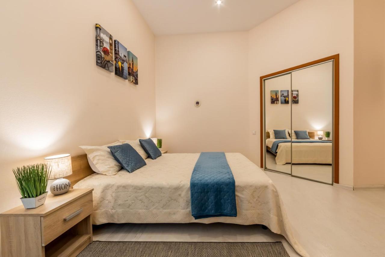 2К Квартира Між Майданом Та Софією Київською Apartment Bagian luar foto